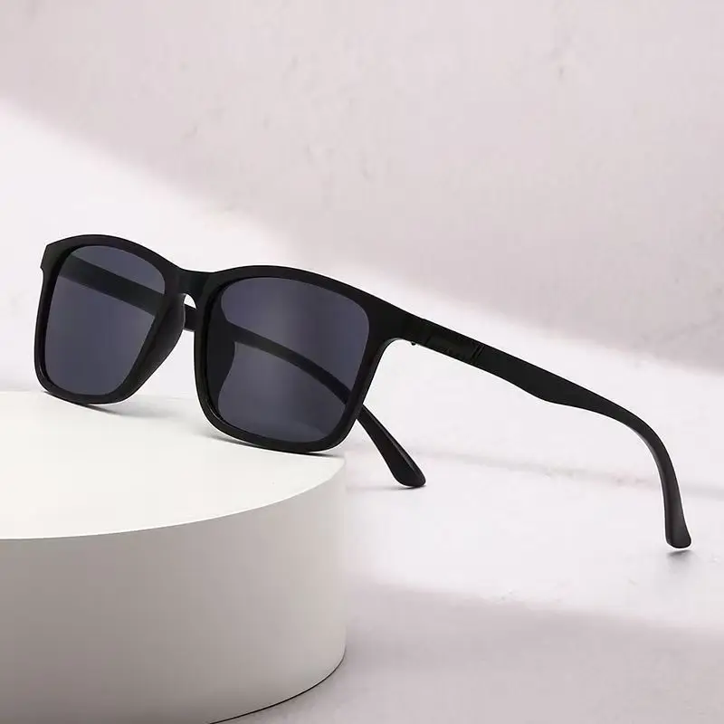 แว่นกันแดดผู้ชายสไตล์คลาสสิก แ - Fishing Sunglasses Polarized บทวิจารณ์และราคา
